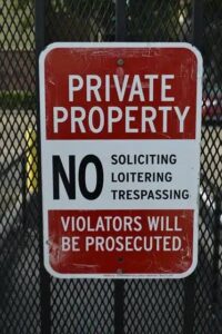 No tresspassing sign — Intrepid Signs, Rosenberg TX