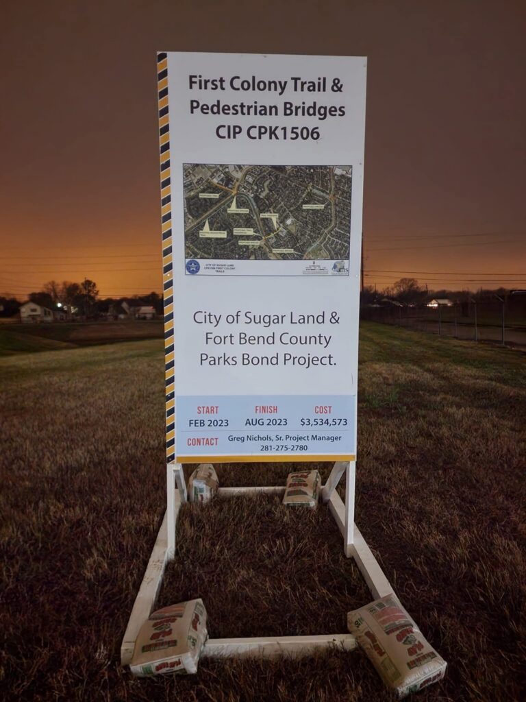 Skid Mounted Signs 4x8ft — Intrepid Signs, Rosenberg TX