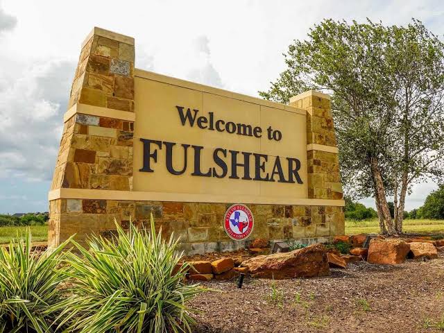 Signage in Fulshear, Texas — Intrepid Signs serves Fulshear from its Rosenberg shop